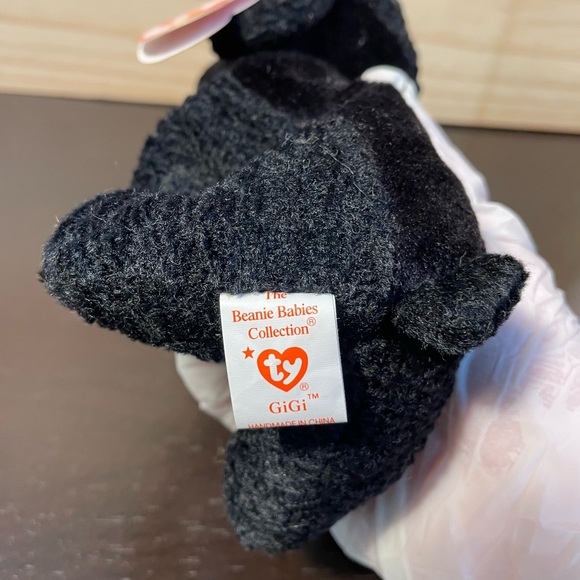 Gigi 1998- Ty Beanie Baby Dog // 3/$38 - Picture 10 of 11